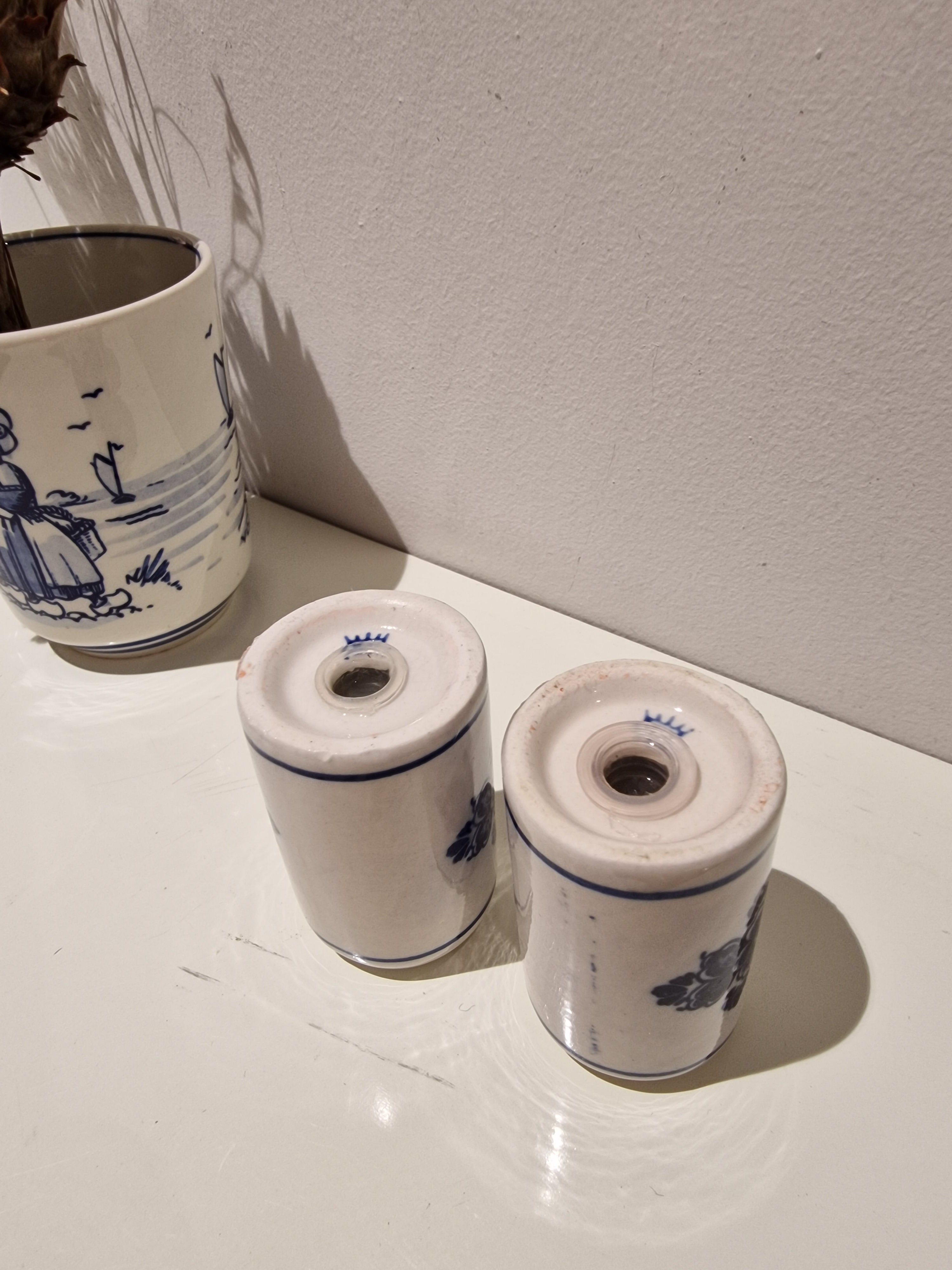 Delft Salt & Pepper Set