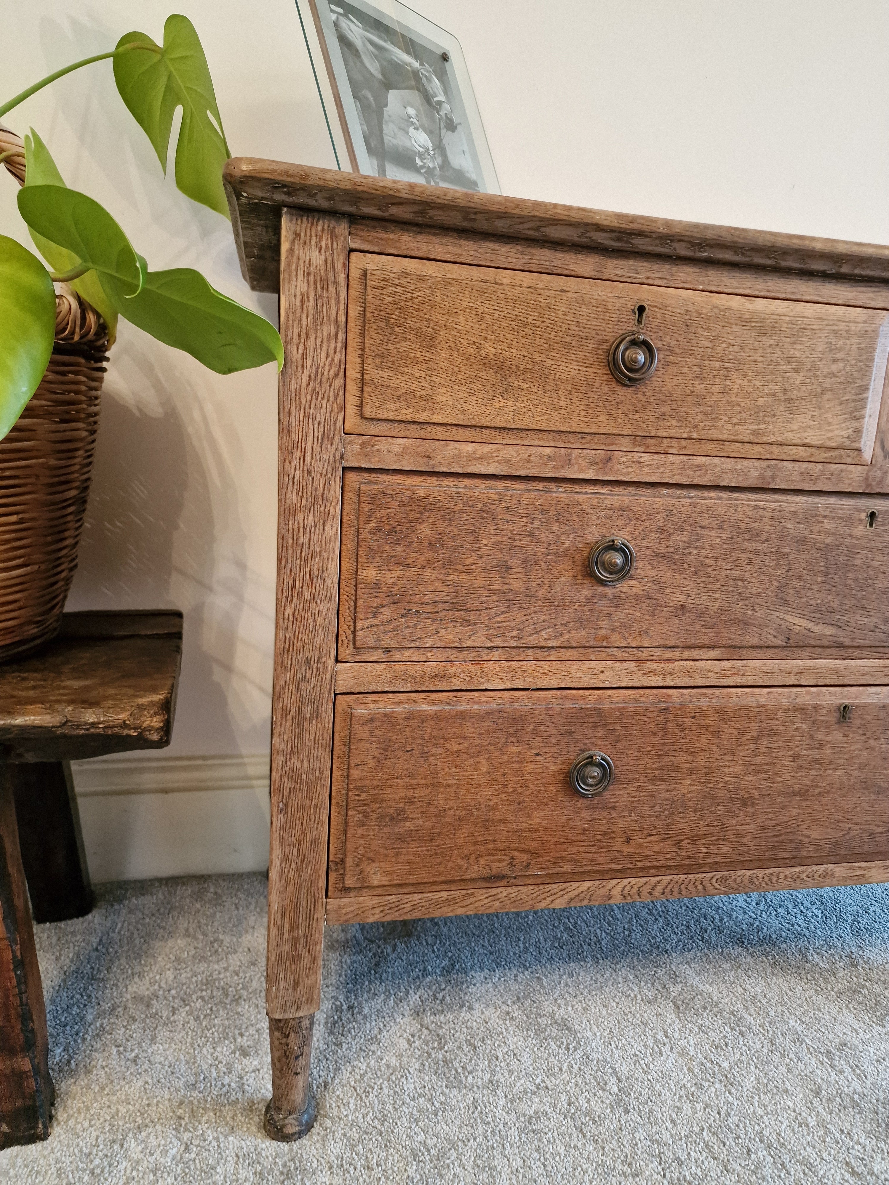 Antique Oak Chest of Drawers