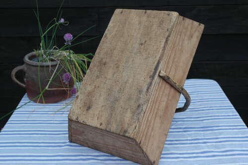 French wooden trug