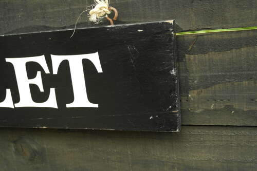 Vintage wooden To Let sign - Double sided