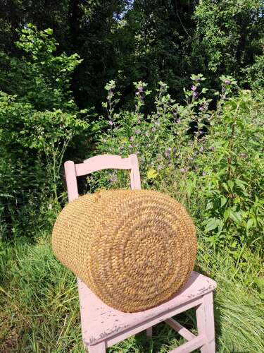 Spanish olive basket