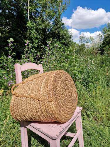 Spanish olive basket