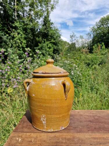Spanish olive pot with lid