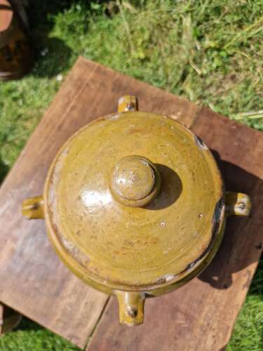 Spanish olive pot with lid