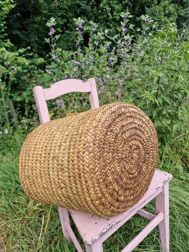 Spanish olive basket