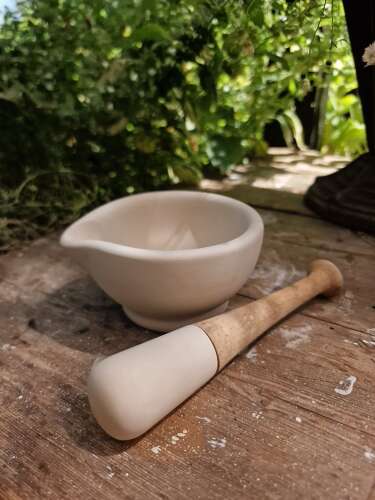 Pestle & mortar