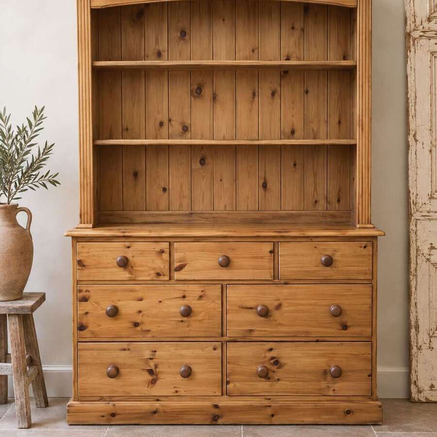 Pine Dresser